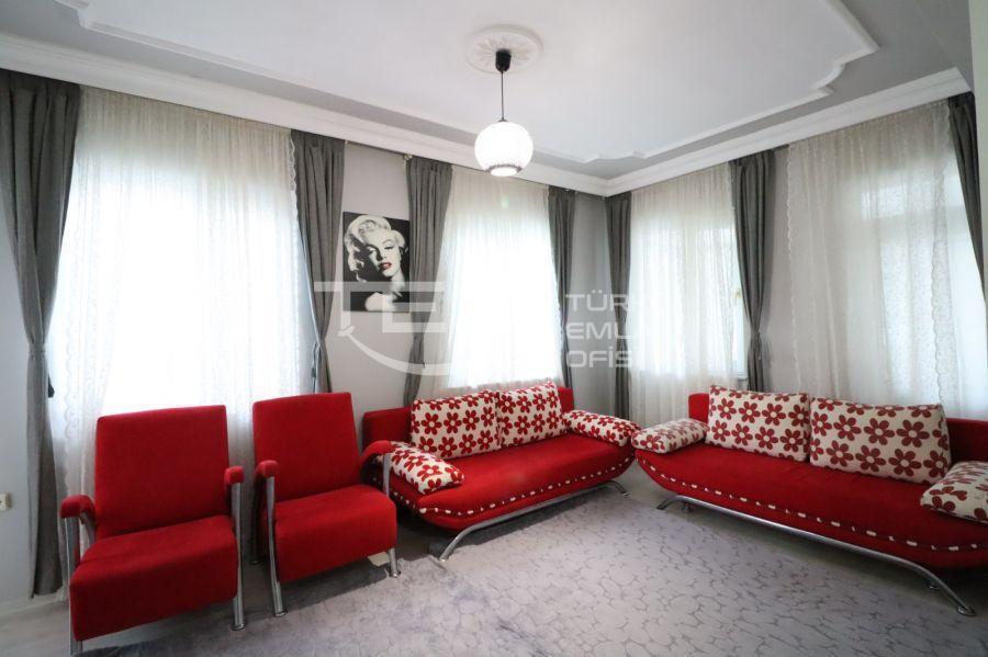 KUZEYYAKA'DA SATILIK ARA KAT 2+1 DAİRE