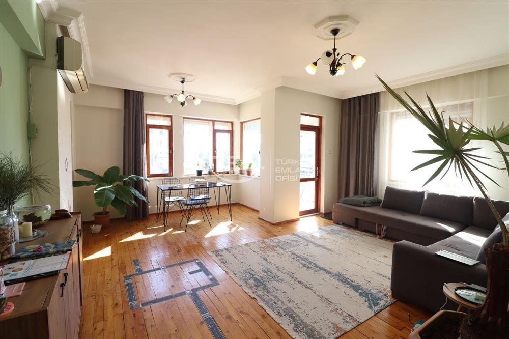 ALTINKUM MAH ANA CADDE ÜZERİ SATILIK 3+1 DAİRE