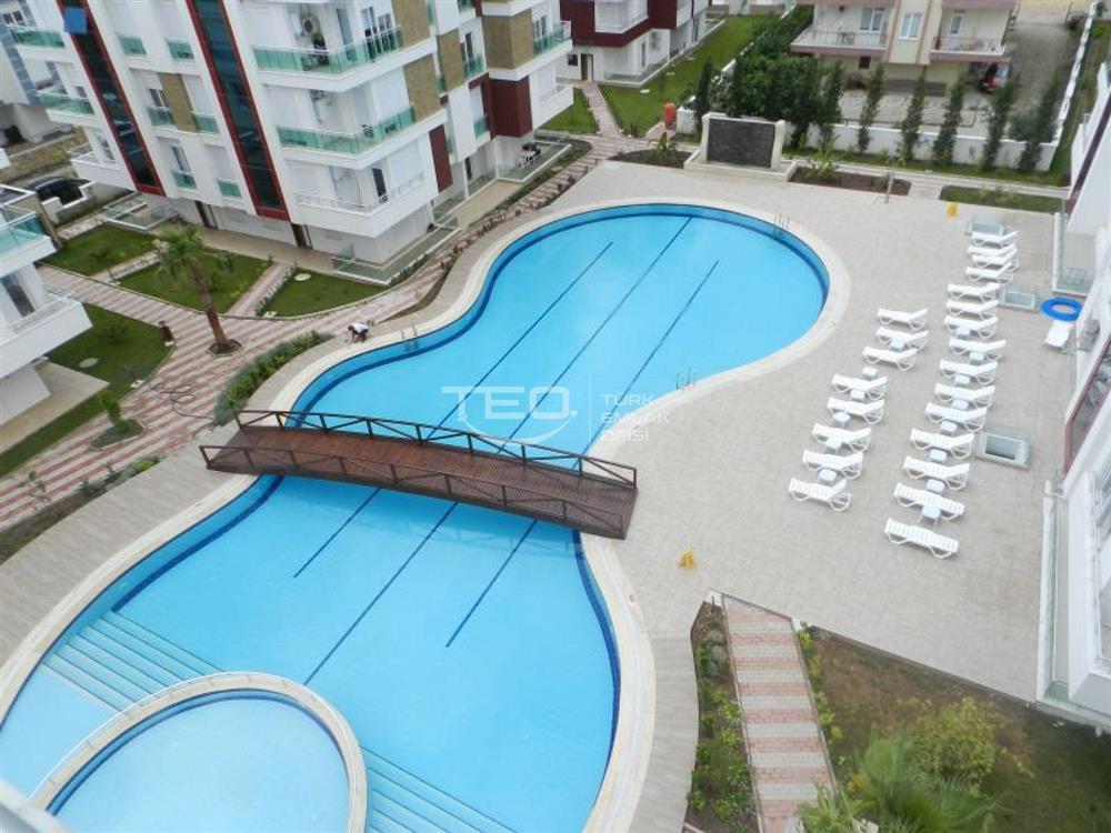 HURMA MAHALLESİNDE HAVUZLU SİTE İÇİ  1+1 SATILIK DAİRE